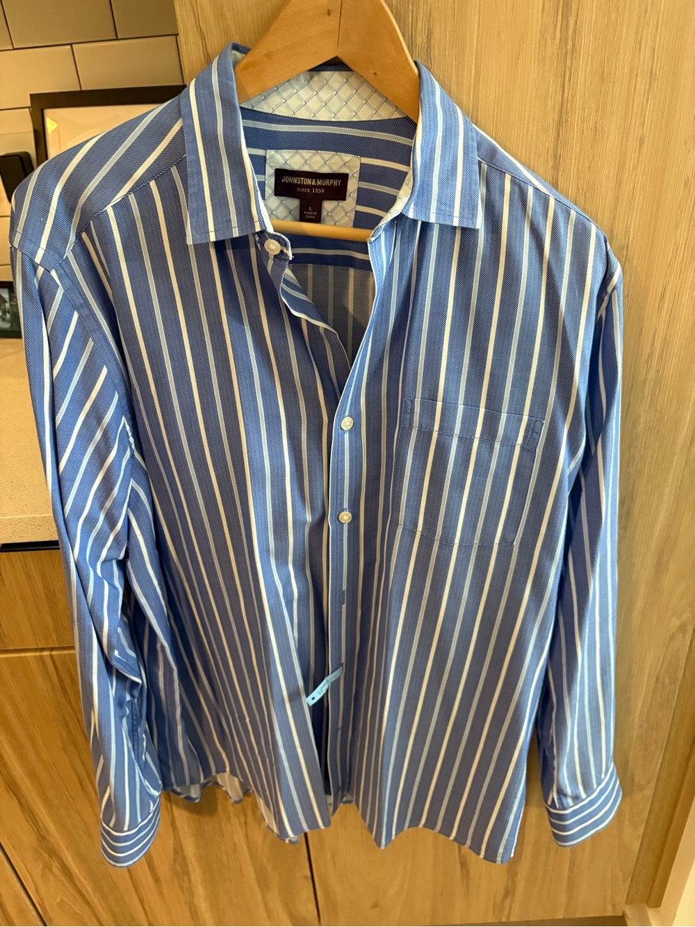 Johnston & Murphy Blue and White Vertical Stripe Casual Button-Down Shirt